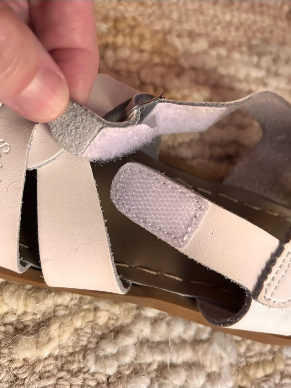 Salt Water Girl’s white leather sandals size US 12